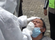 Wisatawan ke Pantai Disetop Jalani Rapid Tes Antigen