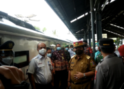 Arinai Tinjau Stasiun Kereta Api Hingga Pintu Masuk Lampung