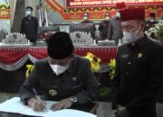 Sah, Tiga Raperda Disetujui Jadi Perda
