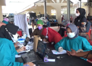 Kejar Target Vaksinasi, Tenaga Kesehatan Kurang