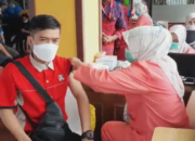 Vaksinasi Serentak di 126 Kelurahan, 25.000 Liter Minyak Goreng Dibagikan