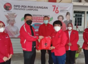 Bantu Warga Isoman, PDI Perjuangan Bagikan 4000 Paket Sembako