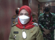 PPKM Lanjut :  Mal dan Resepsi Pernikahan Dilonggarkan!