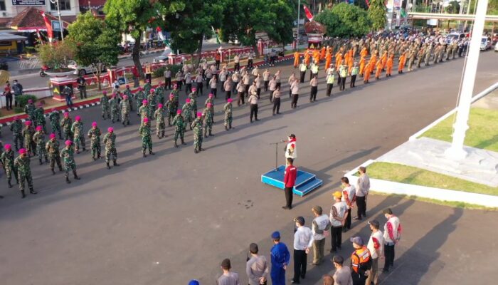 Tebar Mata-Mata di Pesta Pernikahan