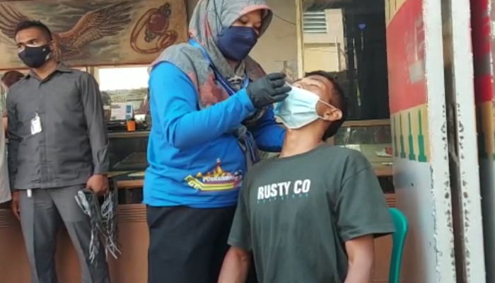 Vaksin, Swab dan PCR Tidak Batalkan Puasa