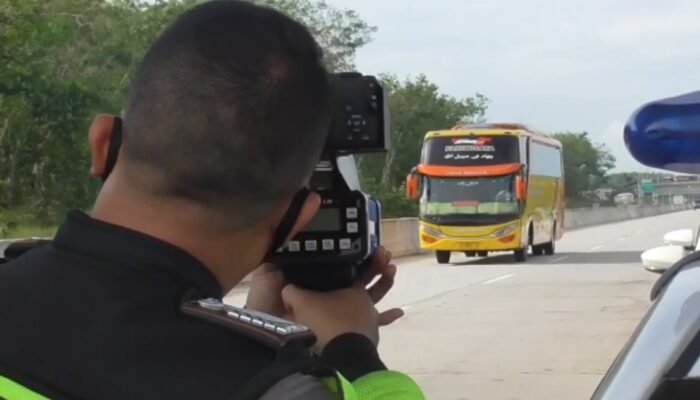 Terekam Speed Gun di JTTS, Pengendara Kaget Ditilang