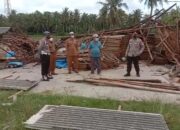 Puting Beliung Terjang Pemukiman dan Sekolah