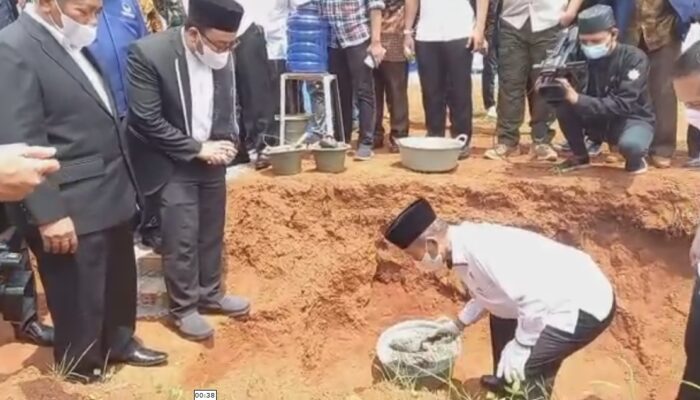 Pondok Pesantren Megah, Gratiskan Pendidikan Kaum Dhuafa