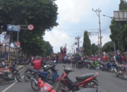 Desak Kepengurusan RALB Disahkan, Buruh Demo Pemkot dan Blokir Jalan