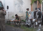 Anak Usia Sekolah Jadi Manusia Silver Terjaring Razia