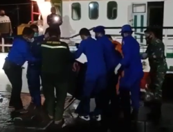 Innalillahi, 48 Jam Berlayar, Kapal Tongkang Bawa Jasad Juru Masak
