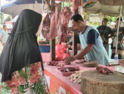 Daging Sapi Mahal, Pedagang Bakso Terancam Bangkrut