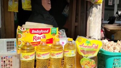 Minyak Goreng Langsung Melimpah di Pasaran Harga Mahal