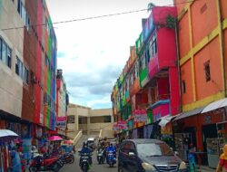 Ruko di Cat Warna-warni, Pembeli Tidak Kunjung Datang