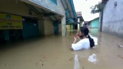 Puluhan Rumah Terendam, Warga Masih Mengungsi