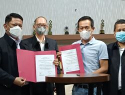 Tangkal Terorisme Melalui Media