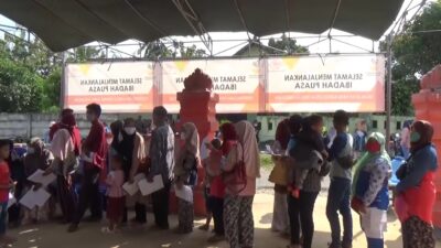 KPM Geruduk Kantor POS  Blambangan Umpu