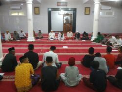 Masjid Nurul Hidayah Santuni Anak Yatim