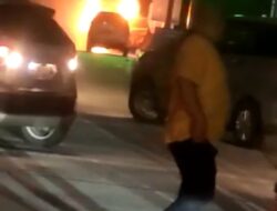 Minibus Terbakar di Gerbang Tol Kota Baru, 3 Penumpang Selamat