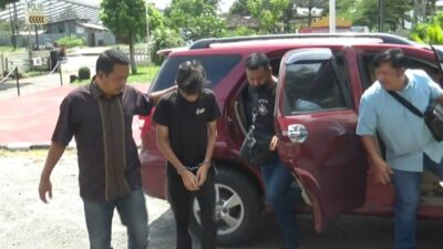 Senggolan di Jalan, Pemotor Dianaiaya Pakai Besi