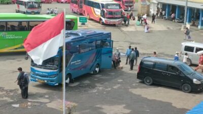 Penumpang di Terminal dan Stasiun Mulai Menurun