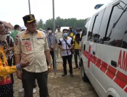 Bupati Musa Ahmad Launching Ambulance Gratis dan Santuni Anak Yatim Piatu