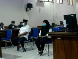 Vonis 2 Terdakwa Korupsi Dana BOS Rp 4,6 Miliar Ditunda