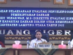 Bupati Lampung Utara Dapat Penghargaan “Lelucon” dari Warga