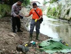 Jasad Ditemukan Saat Warga Mencari Kayu di Pinggir Sungai