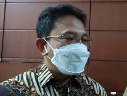 Prof. La Zakaria Pimpin Senat Unila