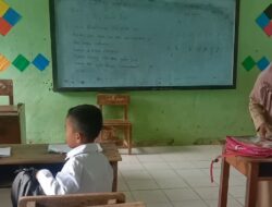 SD Negeri Hanya Punya 3 Siswa