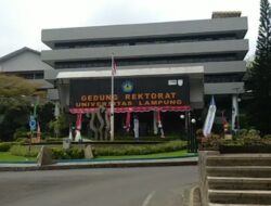 Geledah Tiga Lokasi, KPK Sita Dokumen di Bandarlampung