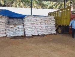 Tunggu Inkracht, 69 Ton Pupuk Subsidi Terbengkalai