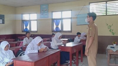 Lulusan Bahasa Inggris Was-Was