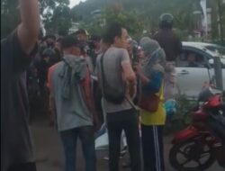 Berangkat ke Sekolah, Ayah dan Anak Tewas Terlindas Truk