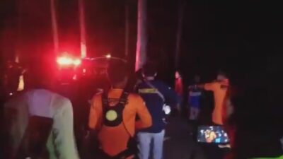 Warga Tanggamus Terseret Ombak, 2 Tewas dan 1 Selamat