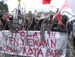 Petani Protes Sewa Lahan Kota Baru Mahal