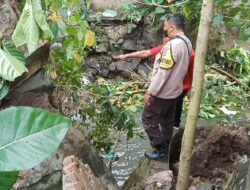 Pondasi Ruko Amblas, Sungai Meluap