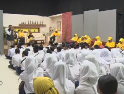 SMPN 2 Bumi Ratu Nuban Karya Wisata ke Radar Lampung TV