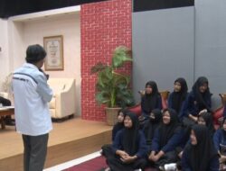 SMK Al Ma’arif 2 Penawaja Lamtim Berbagi Edukasi