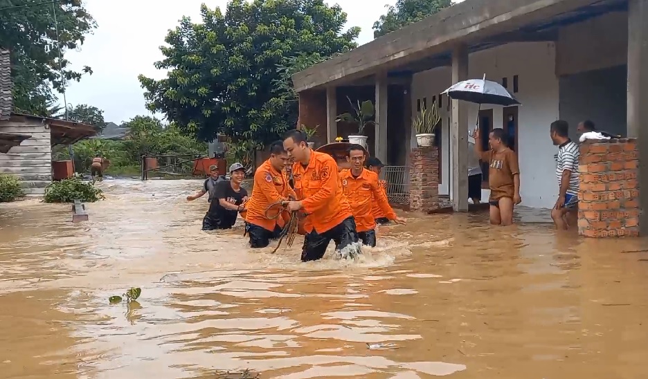 5 Kecamatan Di Lampura Terendam Longsor Dan 1 Jembatan Putus