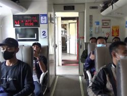 Jelang Mudik 2023, Tiket KA Ekspres Rajabasa Ludes Terjual