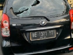 Darurat Gangster Motor, Rusak Kendaraan dan Hajar Warga