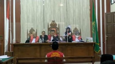 Korban: Hukum Semua Pihak yang Terlibat