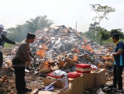 Bea Cukai Musnahkan Rokok Ilegal Senilai Rp33,2 Miliar