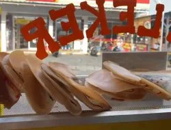 Leker, Kuliner Tradisional yang Naik Daun 
