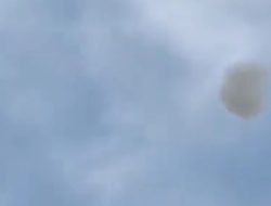 Heboh, Video Gumpalan Awan Aneh Bergerak Cepat 