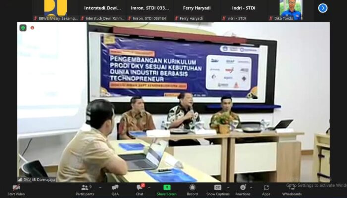 Hadirkan Stakeholder, Prodi DKV IIB Darmajaya Gelar FGD Pengembangan Kurikulum