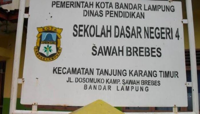 Walikota dan Anggota DPRD Bandarlampung Ini Ada 2 Siswa Miskin SD Negeri Dikeluarkan