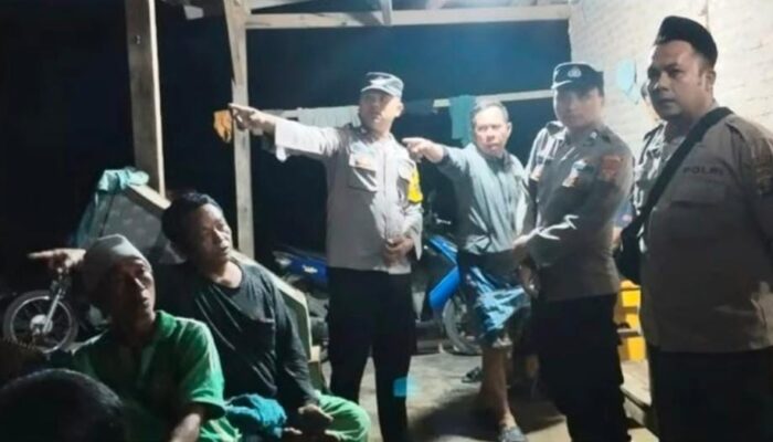 12 ABK Selamat Usai Kapal Nelayan Di Tanggamus Karam Dihantam Ombak